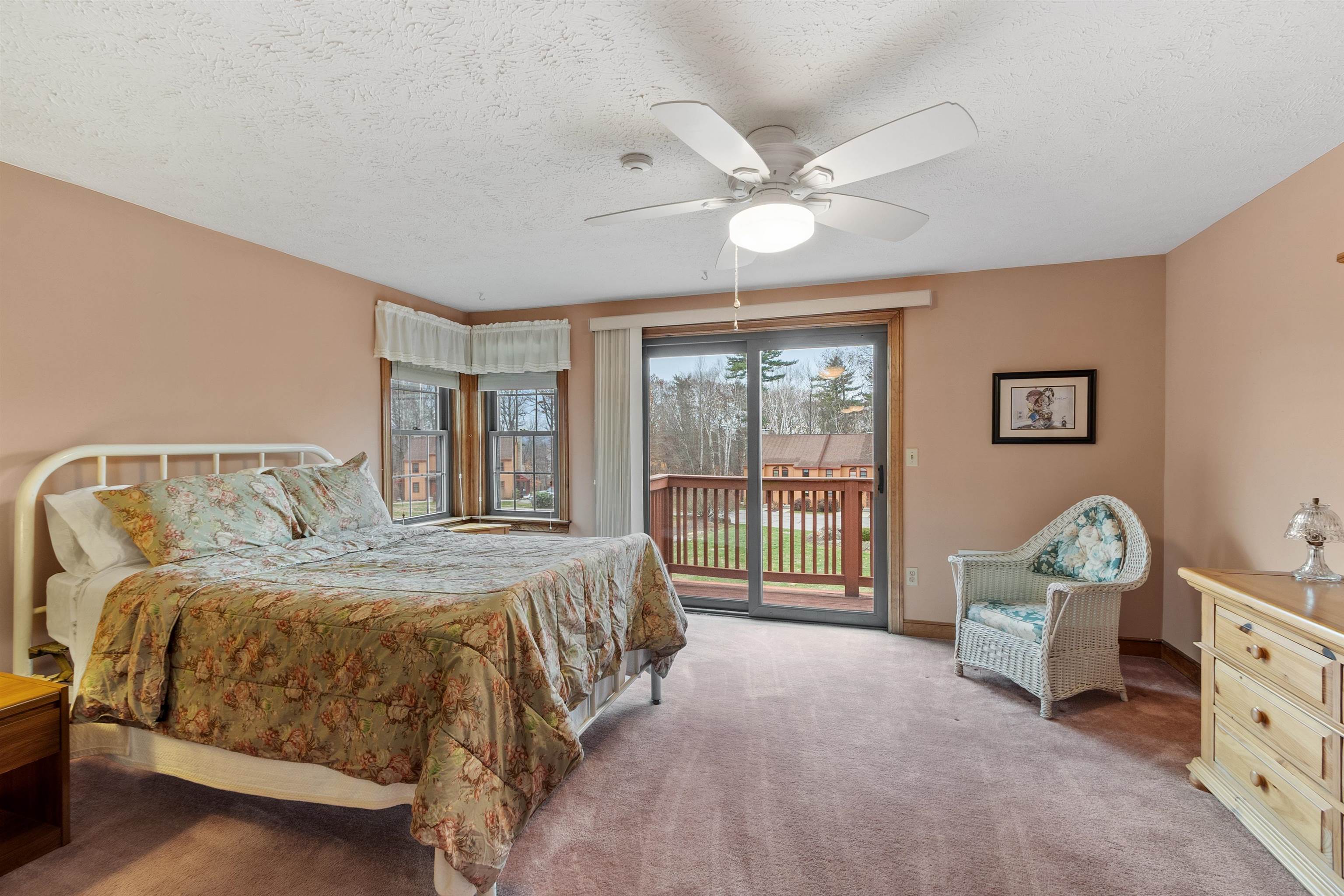 240 Franklin Street, Unit #9 Laconia, NH 03246 - Photo 17 of 29