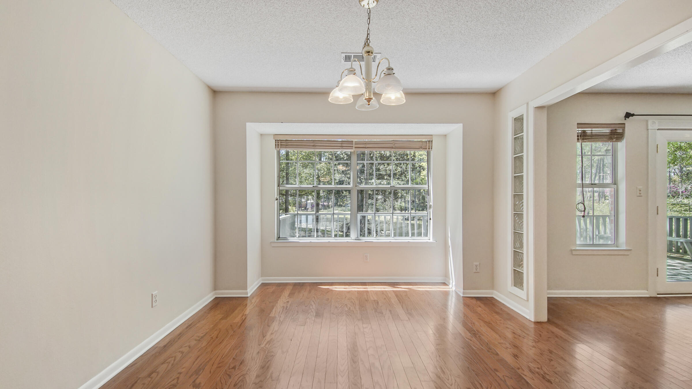 117 Pine Shores Road DeFuniak Springs, FL 32435 - Photo 11 of 47 DSC07245
