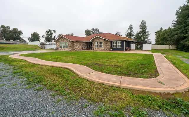 $695,000 | 31144 James Avenue, Madera, CA 93636