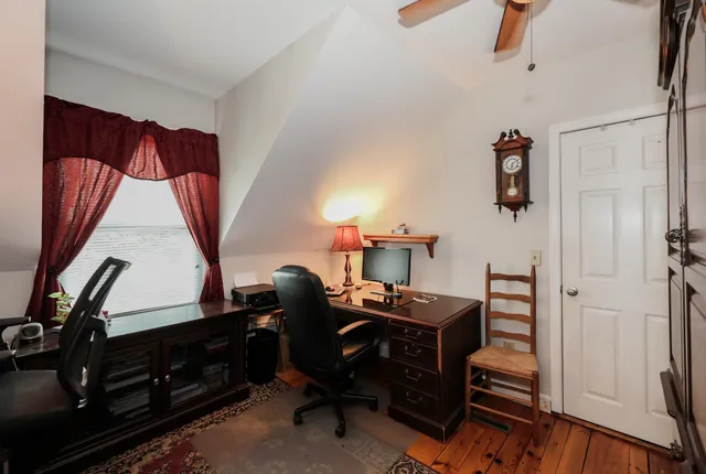 $2,400 | 90 Merrimack Street, Concord, NH 03303