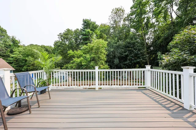 $2,400 | 90 Merrimack Street, Concord, NH 03303