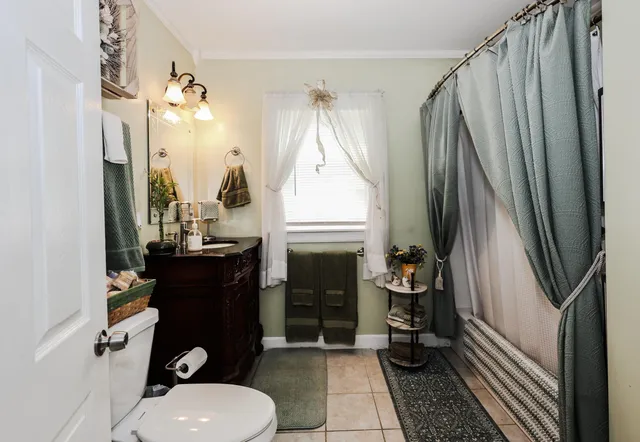 $2,400 | 90 Merrimack Street, Concord, NH 03303