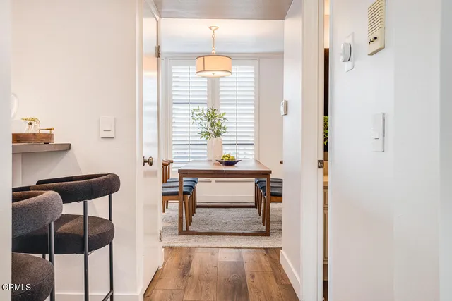 $1,049,999 | 11417 Missouri Avenue, Unit 1, Los Angeles, CA 90025