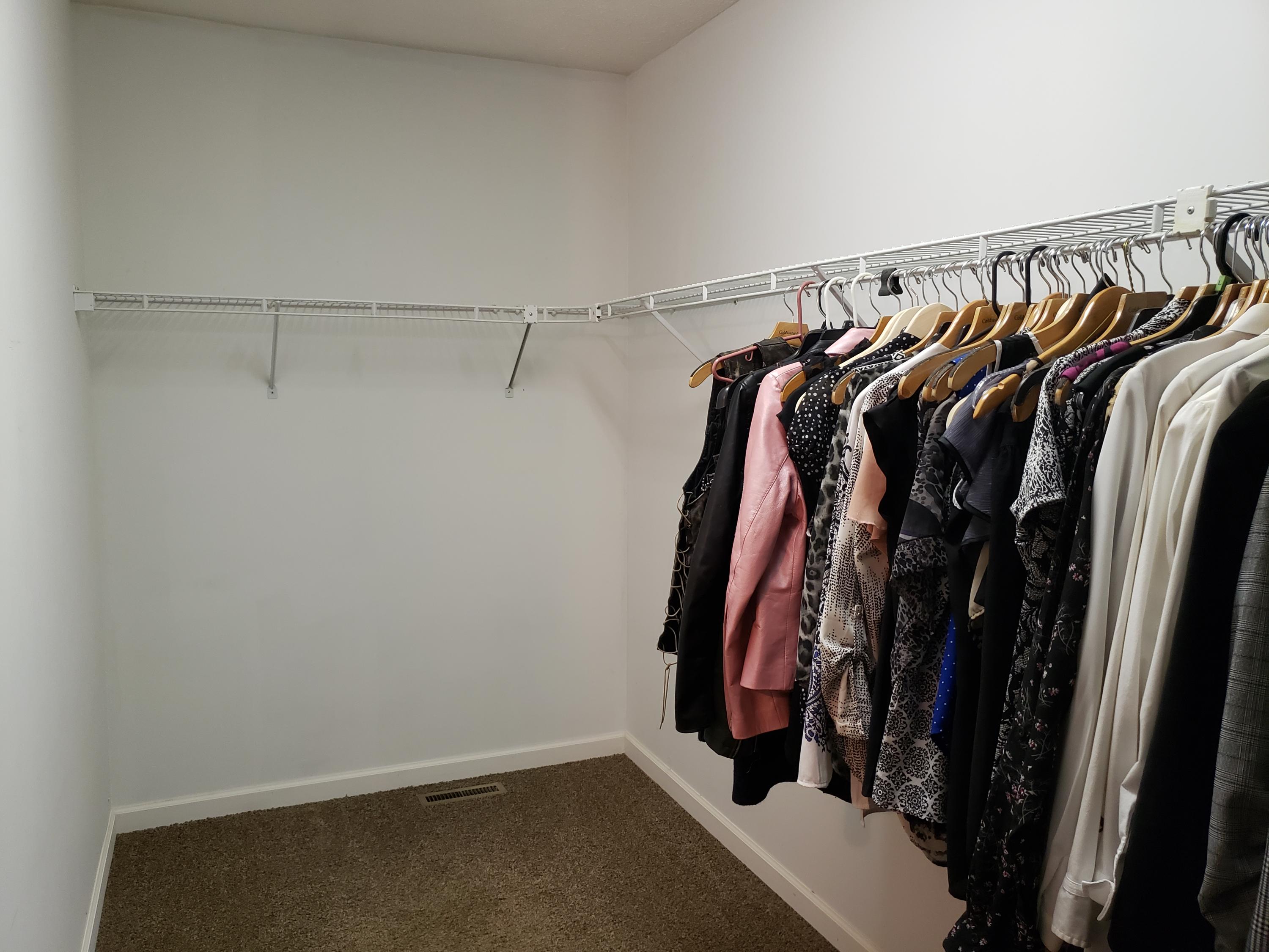 516 Pickens Gap Road Seymour, TN 37865 - Photo 22 of 31 Large master walk-in closet