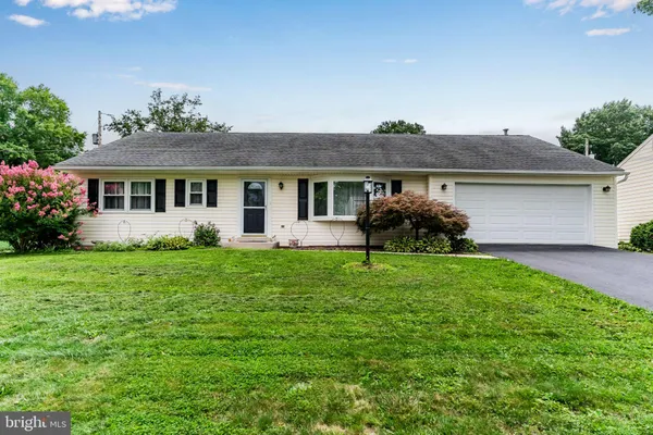 $3,000 | 529 Joyce Road, Camp Hill, PA 17011