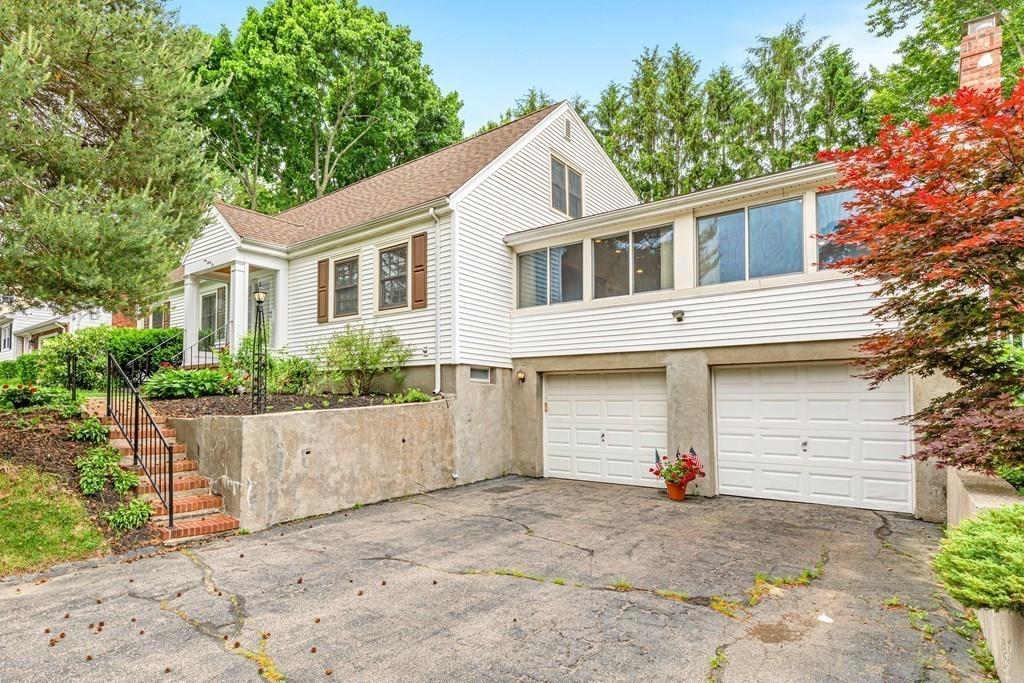 146 Governors Road Quincy, MA 02169 - Photo 3 of 20 Gallery Image 3