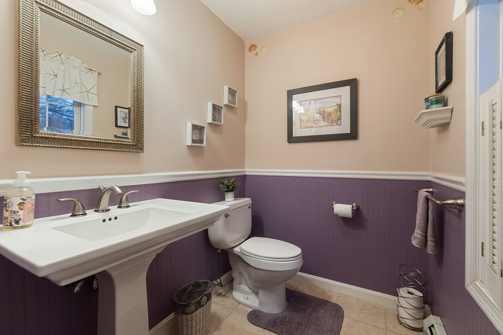 63 Spring Grove Road Andover, MA 01810 - Photo 13 of 36