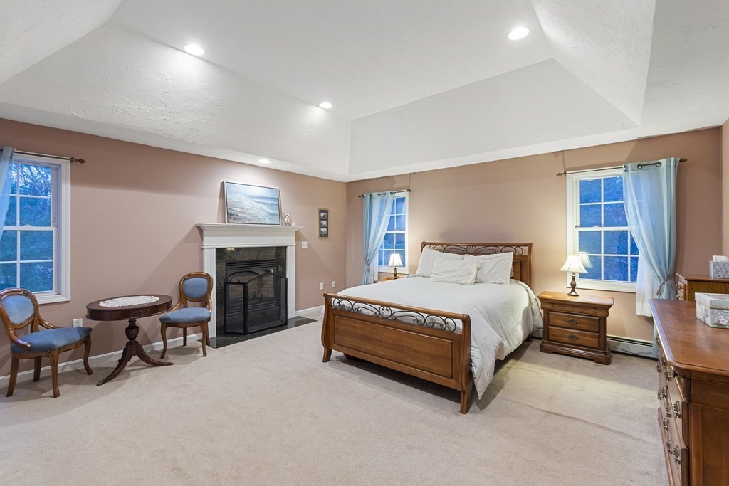 63 Spring Grove Road Andover, MA 01810 - Photo 18 of 36