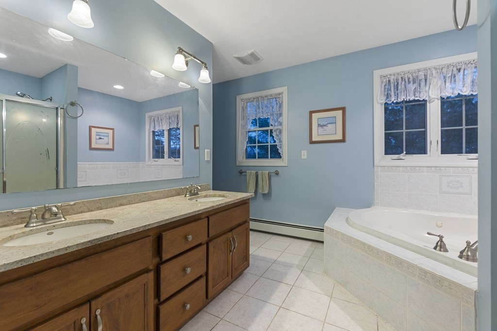 63 Spring Grove Road Andover, MA 01810 - Photo 20 of 36