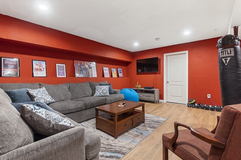 63 Spring Grove Road Andover, MA 01810 - Photo 29 of 36