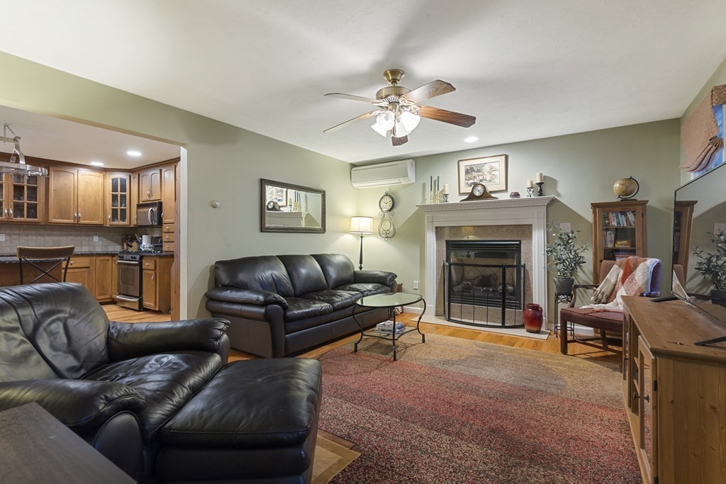 63 Spring Grove Road Andover, MA 01810 - Photo 9 of 36