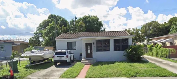 $735,000 | 52 East 50th Place, Hialeah, FL 33013