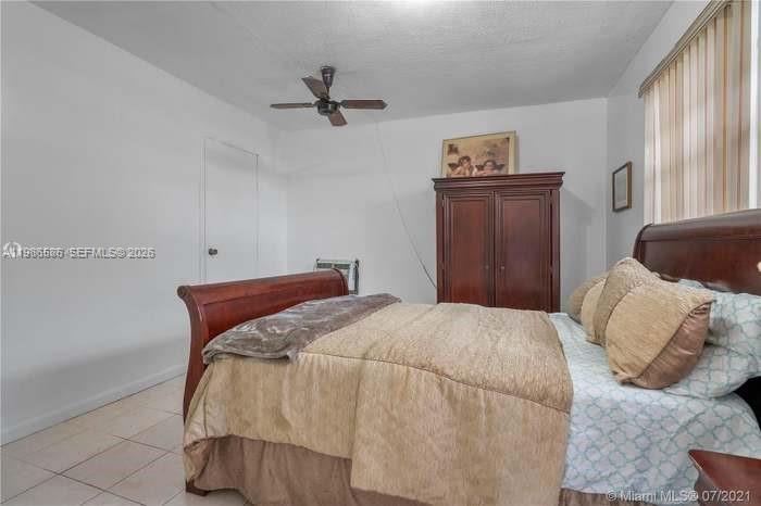 52 East 50th Place Hialeah, FL 33013 - Photo 12 of 23