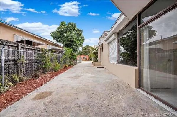 $735,000 | 52 East 50th Place, Hialeah, FL 33013