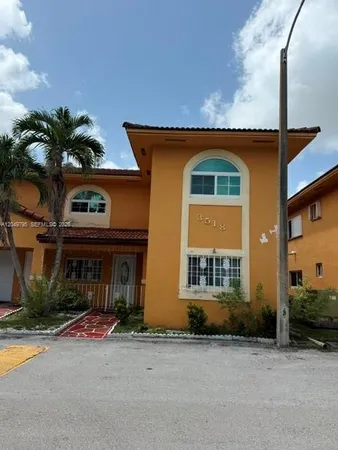 $3,000 | 3518 West 80th Street, Unit 10149, Hialeah, FL 33018