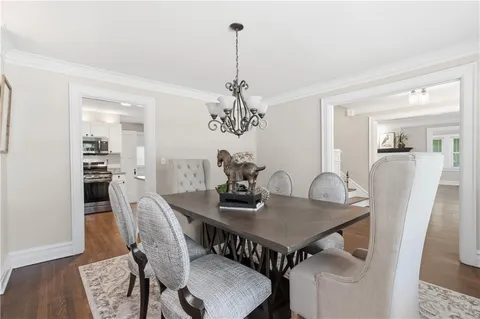 $430,000 | 6815 Lamar Avenue, Overland Park, KS 66204