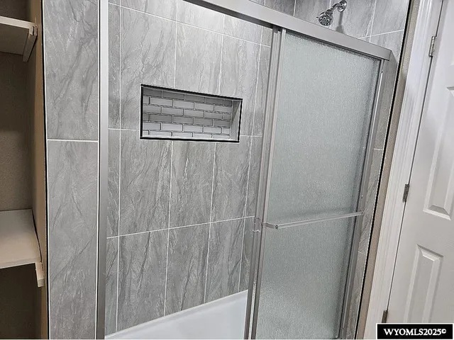 $299,900 | 700 South Brooks Avenue, Gillette, WY 82716