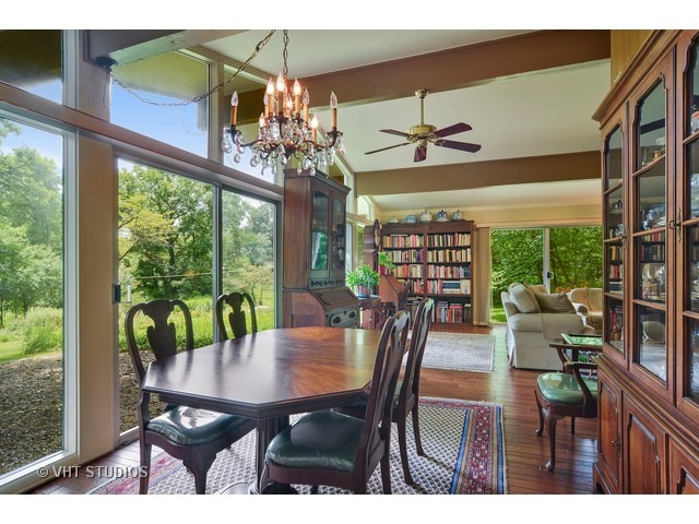 10 Hickory Road Hawthorn Woods, IL 60047 - Photo 12 of 25 Gallery Image 12