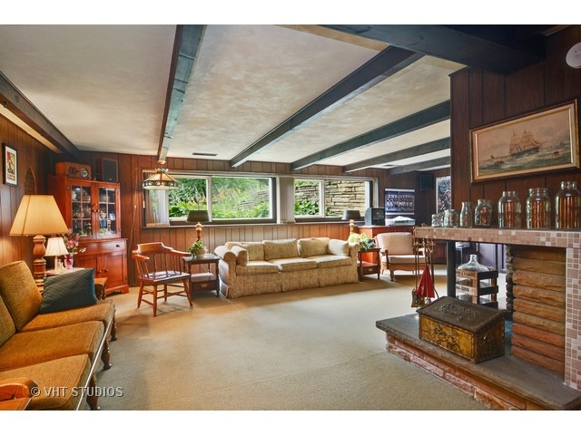 10 Hickory Road Hawthorn Woods, IL 60047 - Photo 19 of 25 Gallery Image 19