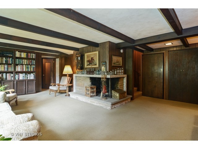 10 Hickory Road Hawthorn Woods, IL 60047 - Photo 20 of 25 Gallery Image 20
