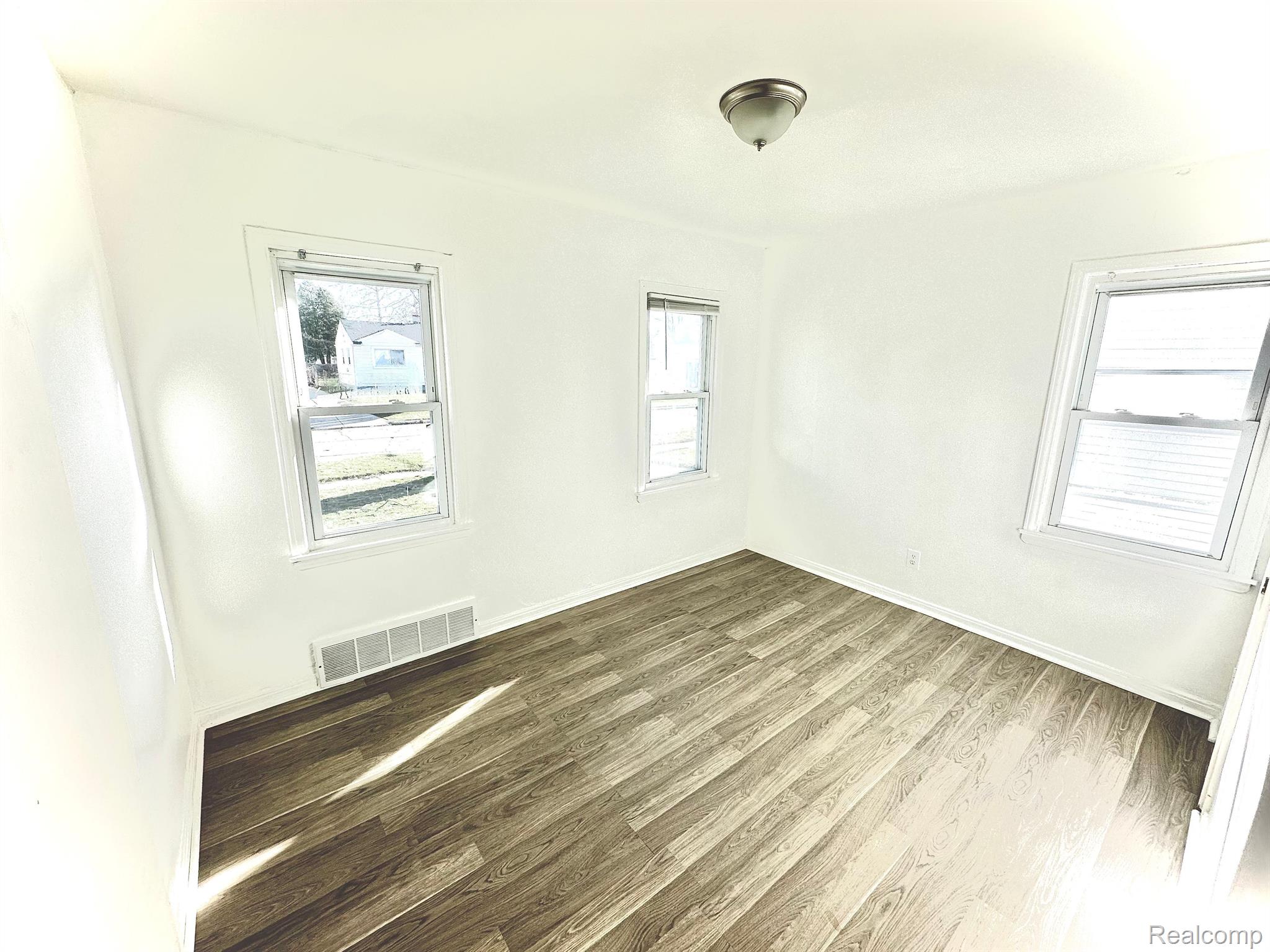 27116 Notre Dame Street Inkster, MI 48141 - Photo 9 of 14 Gallery Image 9