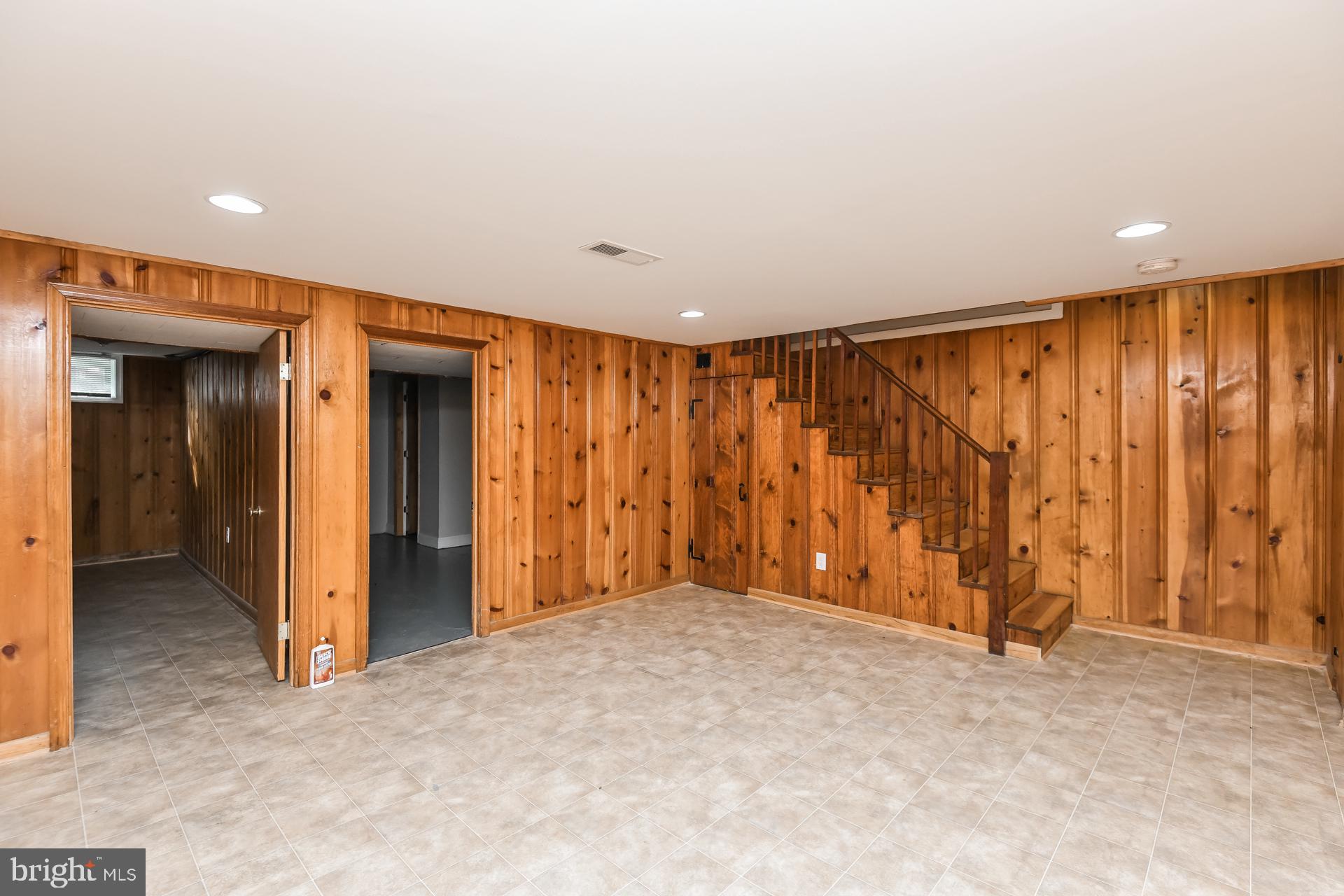 1541 Gleneagle Road Baltimore, MD 21239 - Photo 14 of 15