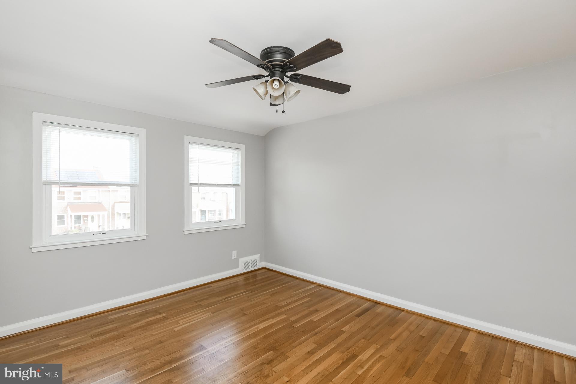 1541 Gleneagle Road Baltimore, MD 21239 - Photo 10 of 15