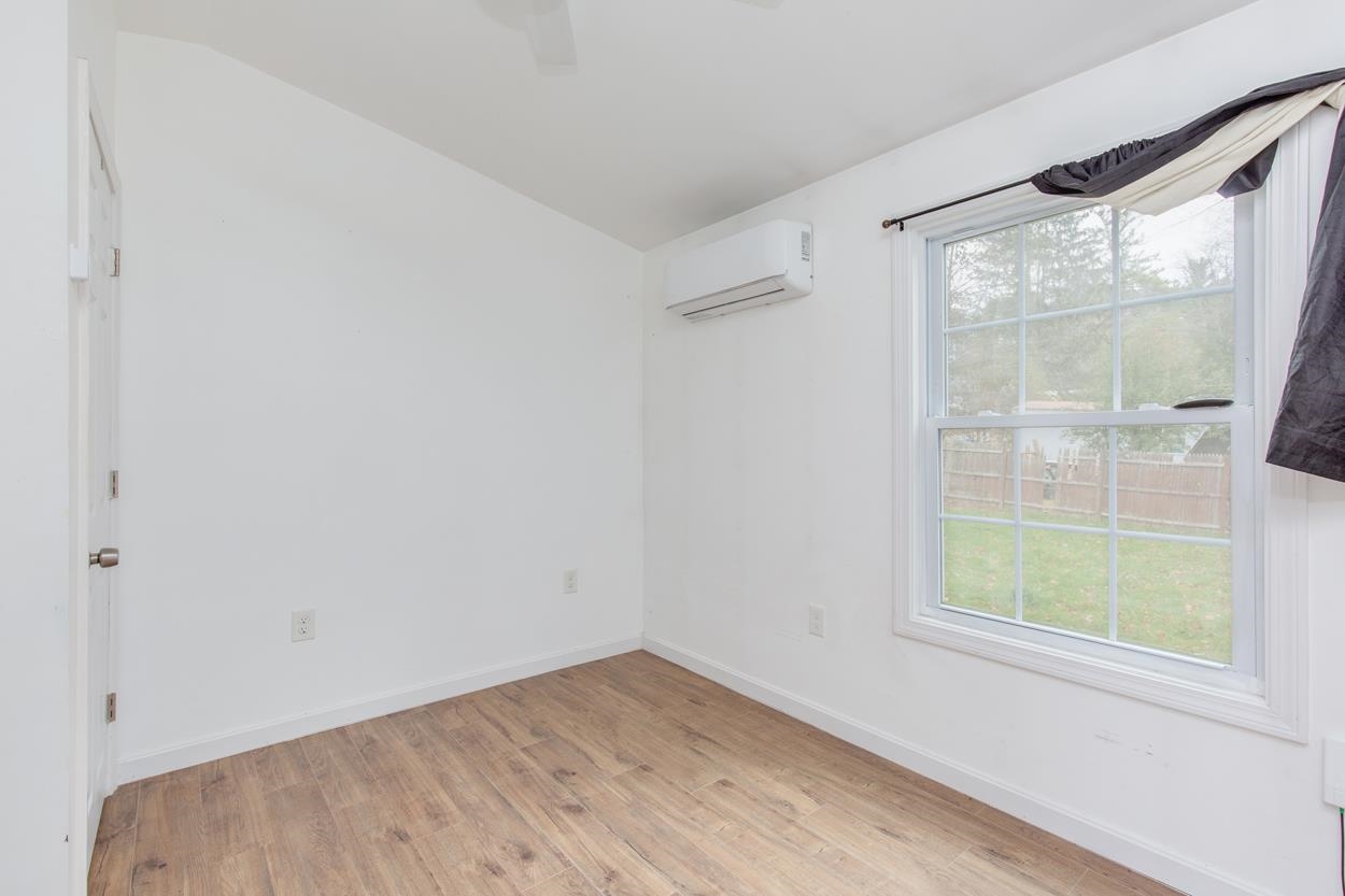 29 Wayne Drive, Unit 29 Derry, NH 03038 - Photo 18 of 29