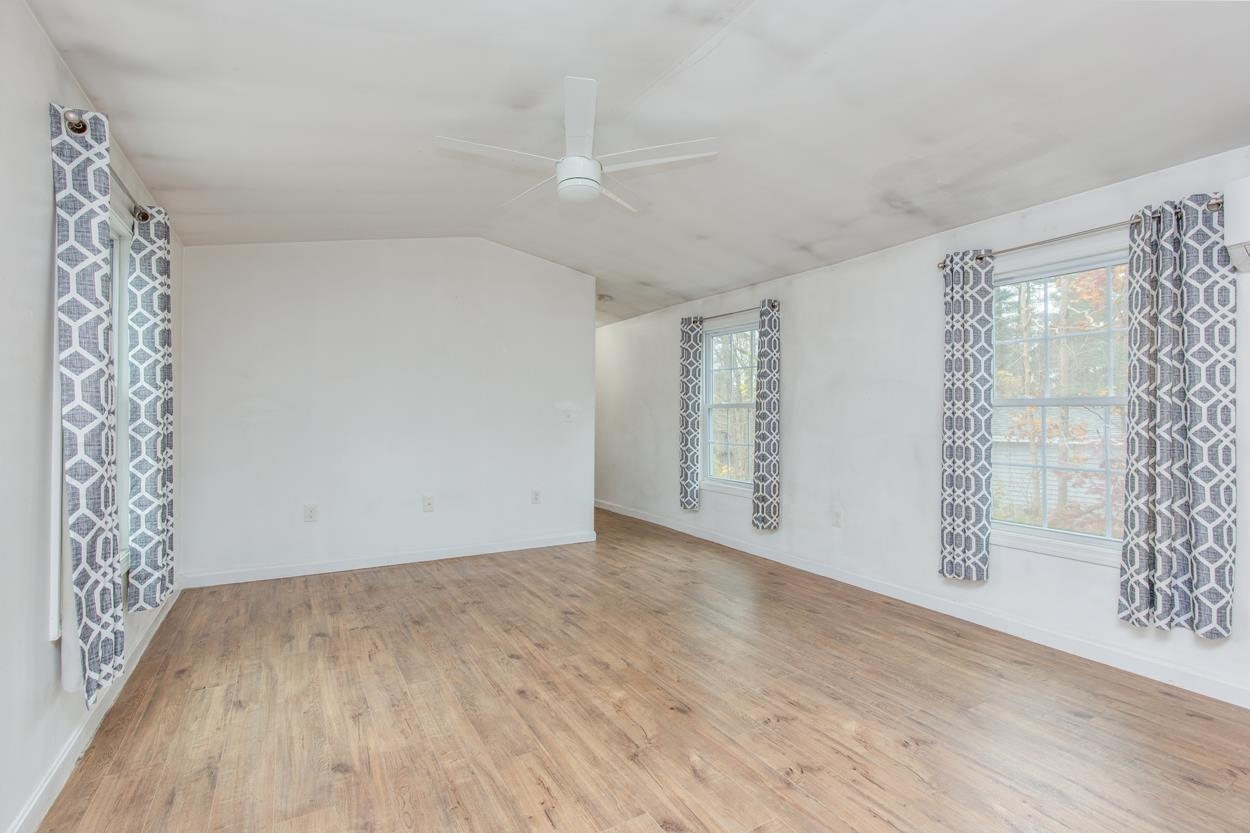 29 Wayne Drive, Unit 29 Derry, NH 03038 - Photo 10 of 29