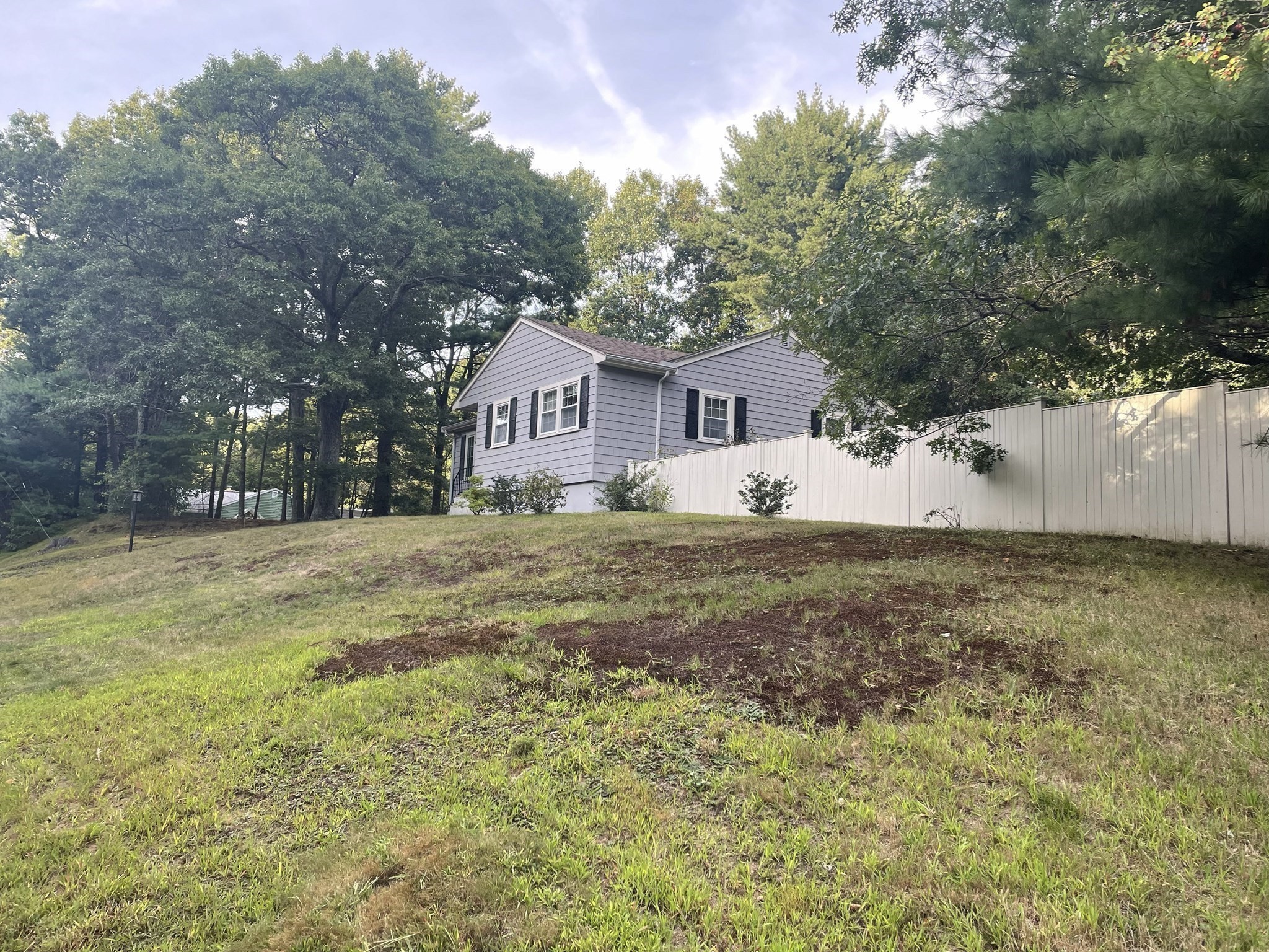 12 Hampton Road Sharon, MA 02067 - Photo 11 of 33 Gallery Image 11