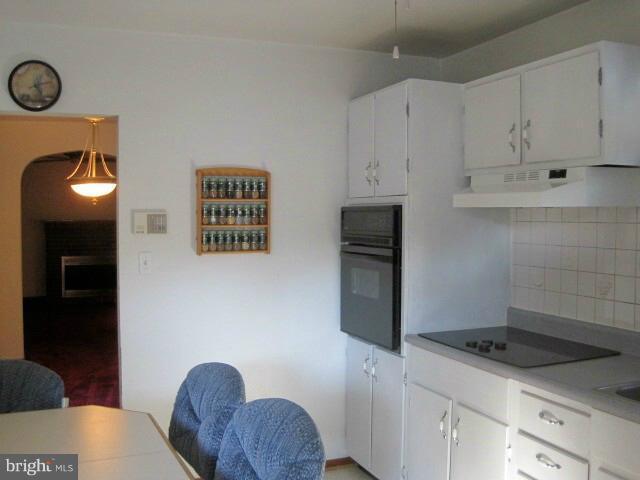 8505 North Point Road Edgemere, MD 21219 - Photo 9 of 21 Kitchen