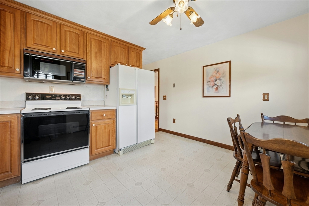 149 Old Westboro Road Grafton, MA 01536 - Photo 7 of 30