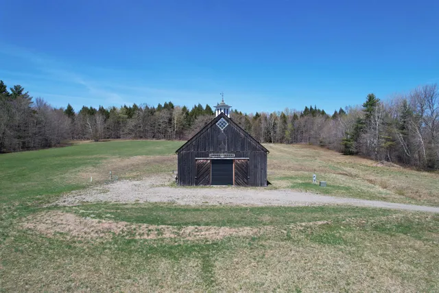 $549,000 | 111 Jockey Hollow Road, Dover, VT 05341