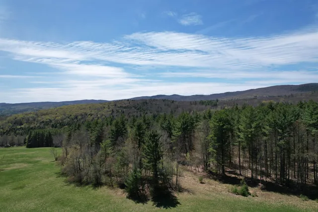 $549,000 | 111 Jockey Hollow Road, Dover, VT 05341