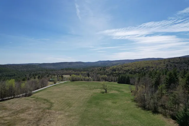 $549,000 | 111 Jockey Hollow Road, Dover, VT 05341