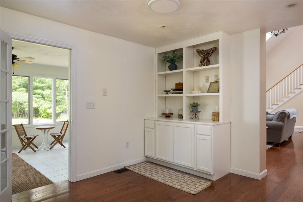 28 Gammons Road Acushnet, MA 02743 - Photo 29 of 42