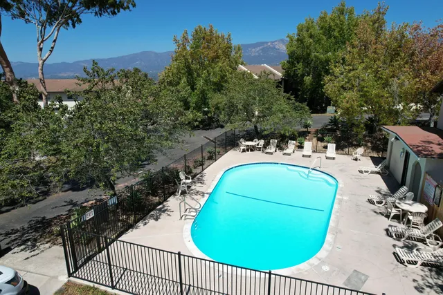 $899,000 | 986 Miramonte Drive, Unit 6, Santa Barbara, CA 93109