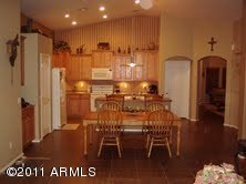 3134 South Martingale Road Gilbert, AZ 85295 - Photo 12 of 12 KITCHEN