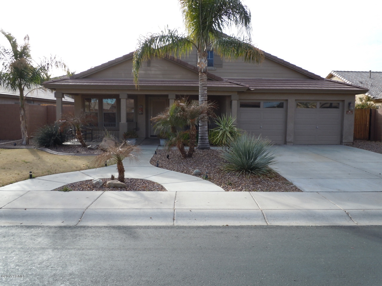 3134 South Martingale Road Gilbert, AZ 85295 - Photo 6 of 12 199