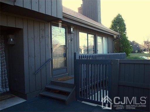 175 Westgate Drive Edison, NJ 08820 - Photo 16 of 43