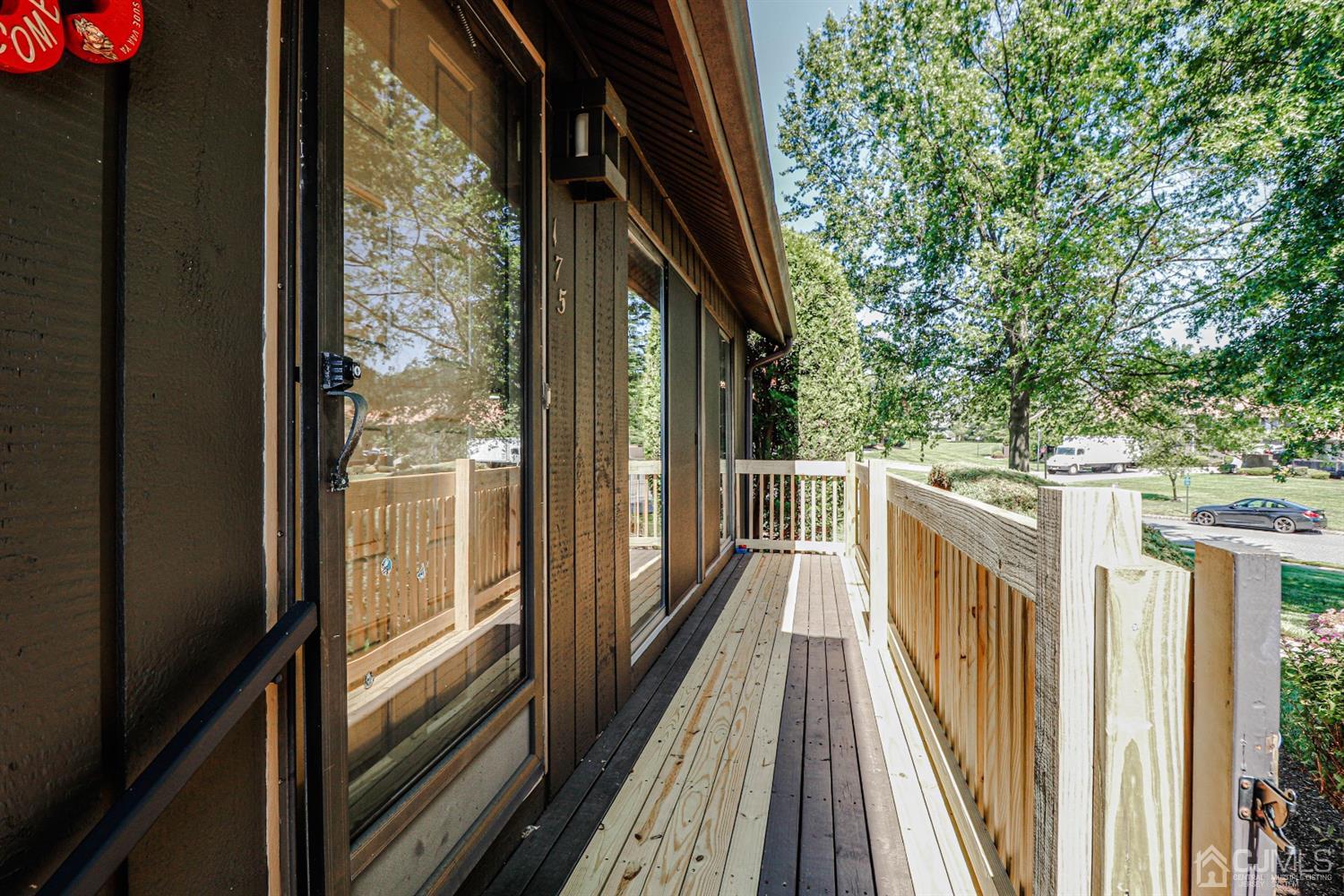 175 Westgate Drive Edison, NJ 08820 - Photo 30 of 43