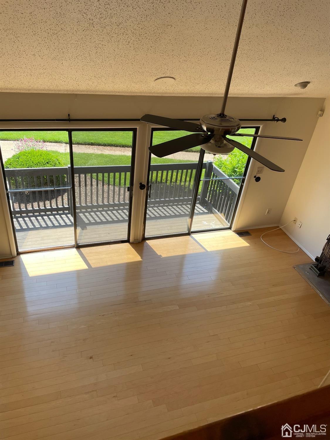 175 Westgate Drive Edison, NJ 08820 - Photo 5 of 43