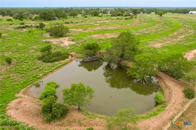 $849,000 | 430 Watts Road, Kingsbury, TX 78638