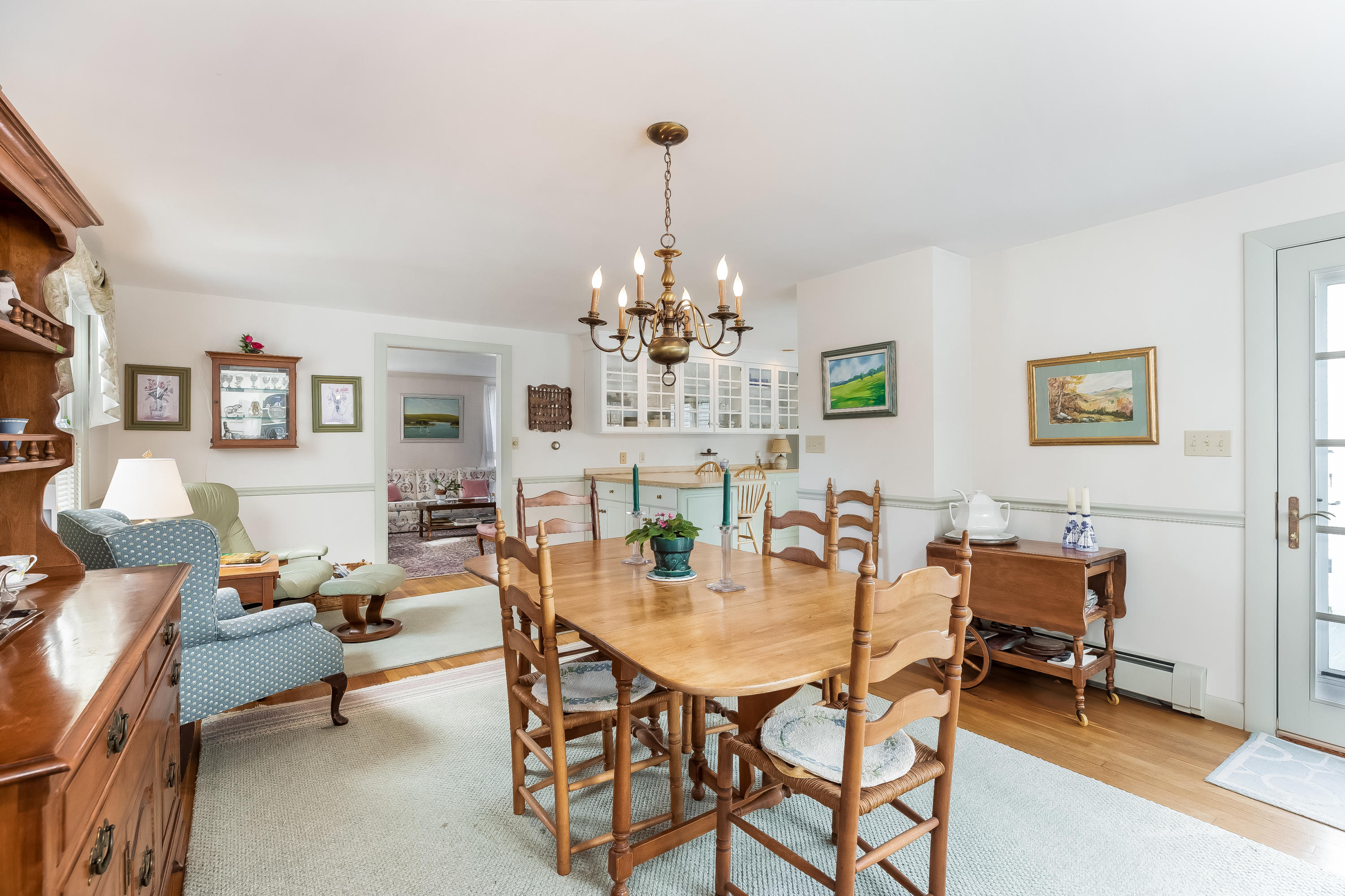 10 Oceanview Road Kennebunk, ME 04043 - Photo 12 of 32 011-photo--6759381