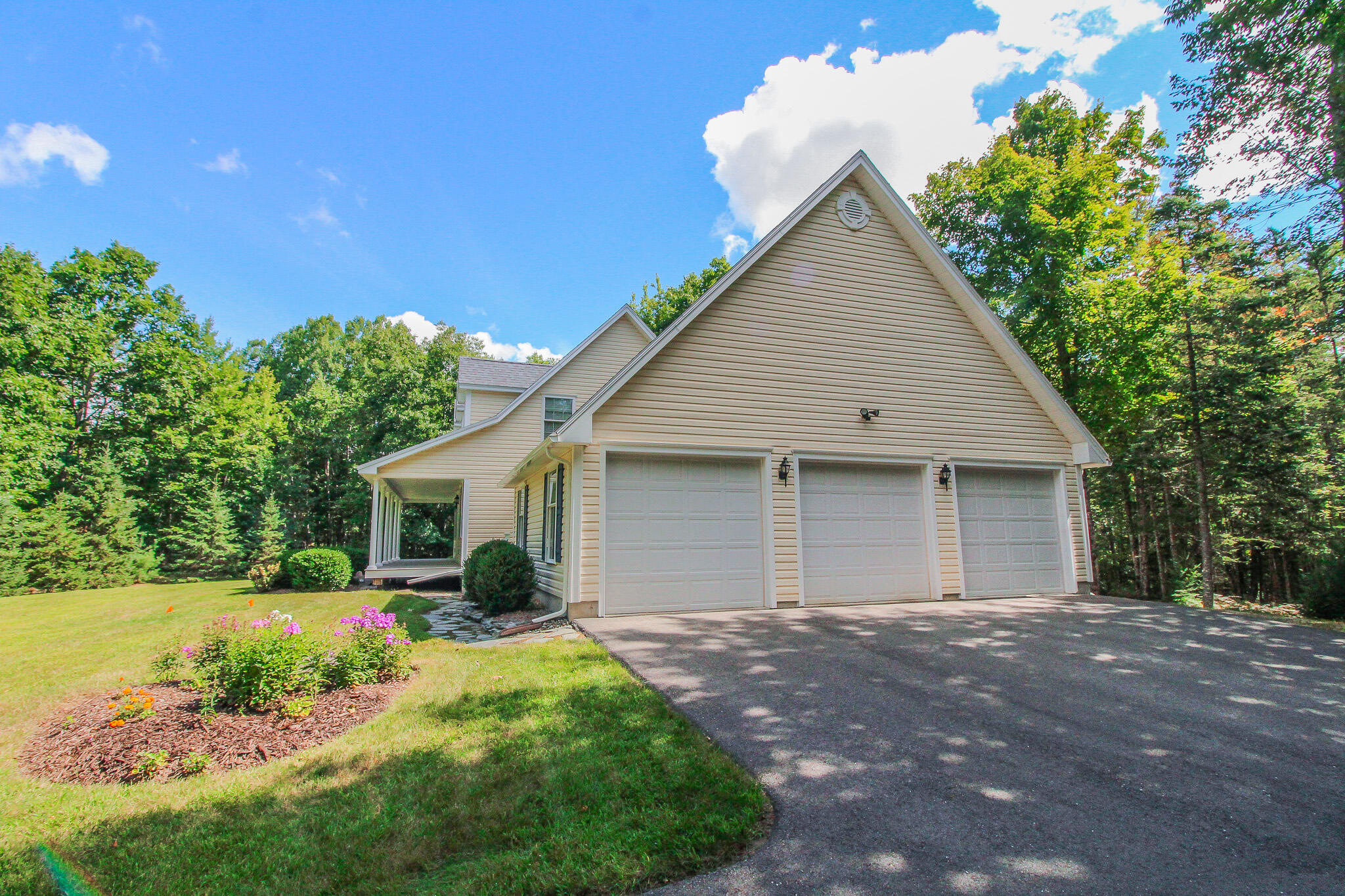 121 Wendy Acres Drive Hermon, ME 04401 - Photo 3 of 44 IMG_0001