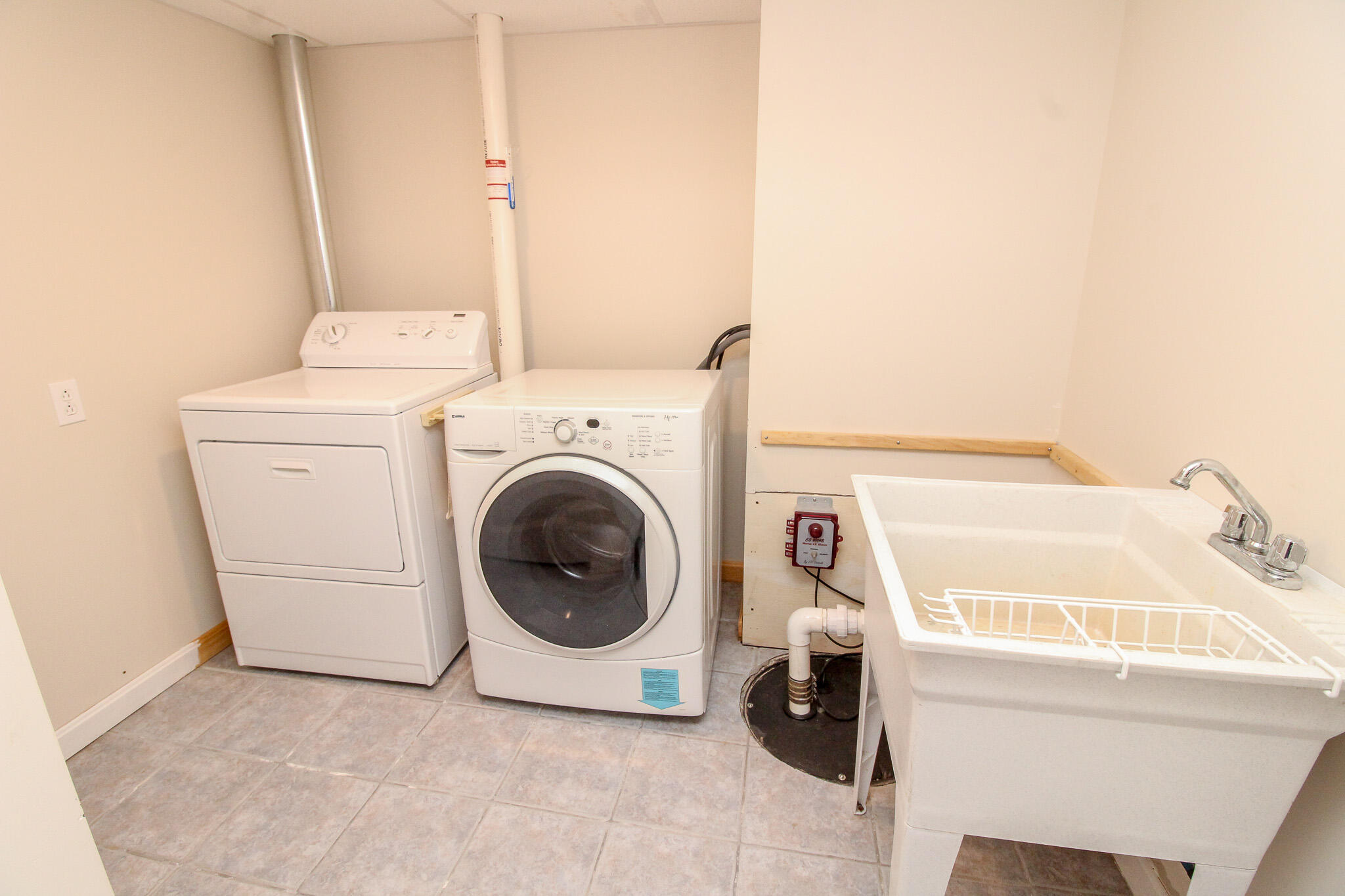 121 Wendy Acres Drive Hermon, ME 04401 - Photo 36 of 44 IMG_0117