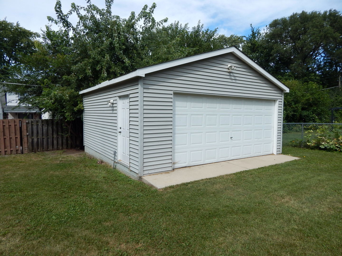 11740 South Ridgeway Avenue Alsip, IL 60803 - Photo 3 of 49 Gallery Image 3