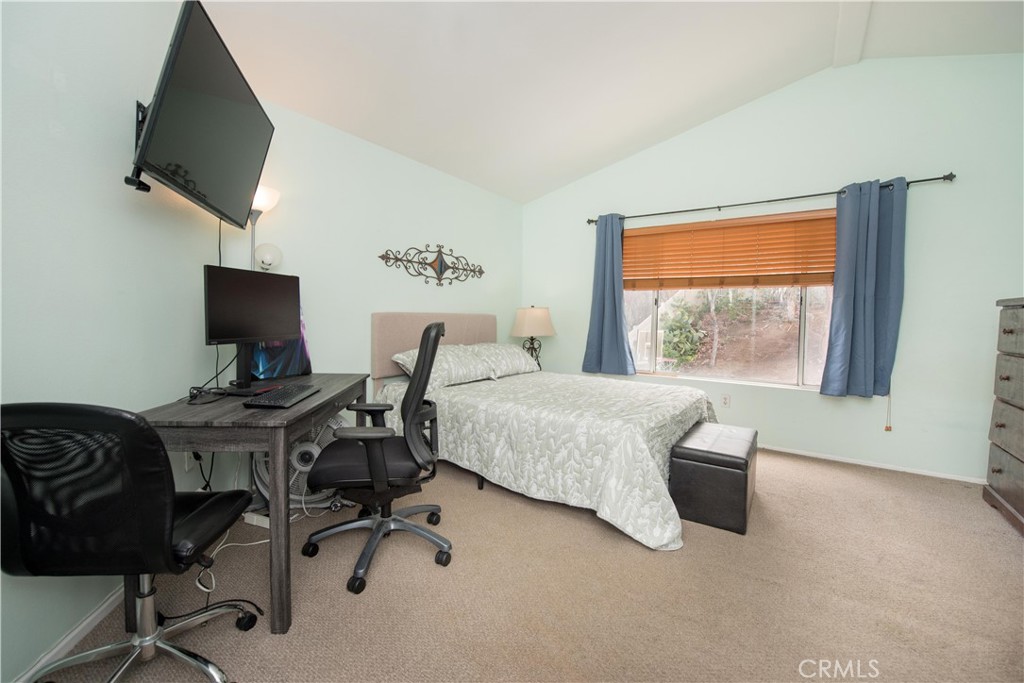 16344 West Sun Canyon Street Riverside, CA 92503 - Photo 27 of 51 Master second Floor