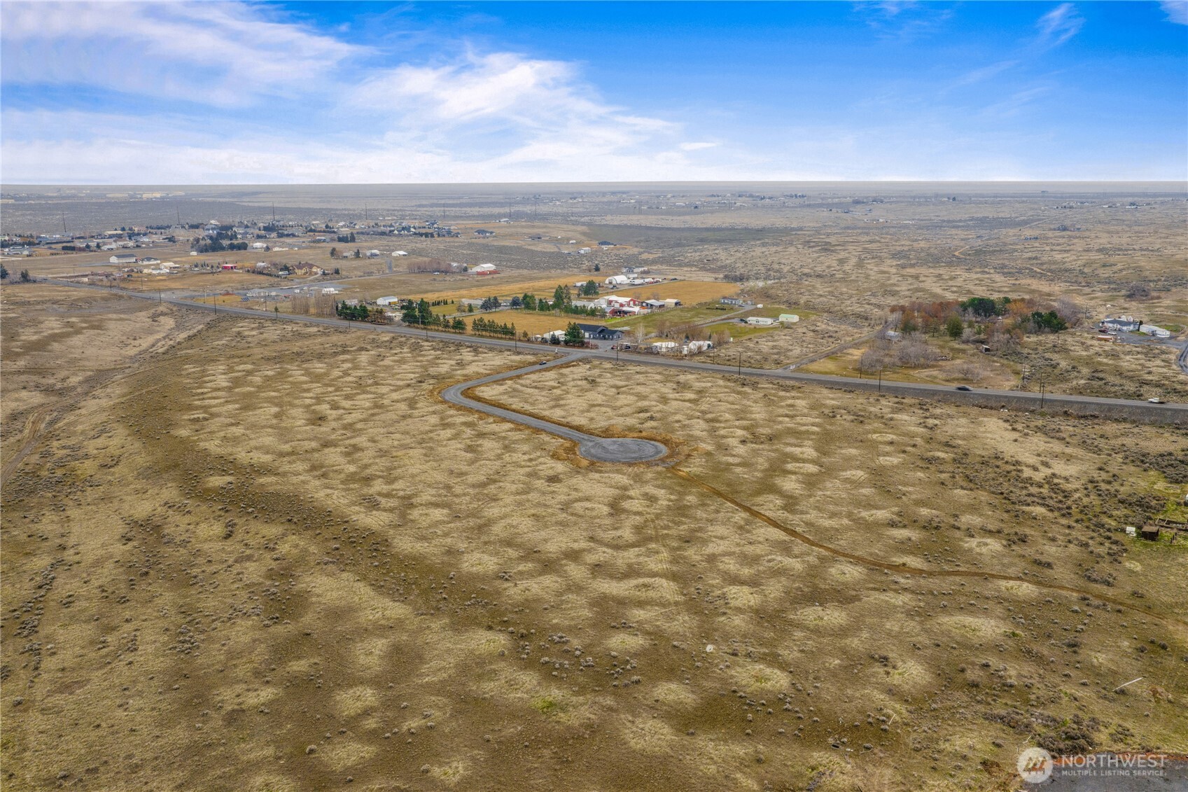 5 Cascade View Road Ephrata, WA 98823 - Photo 8 of 20 a view of an ocean