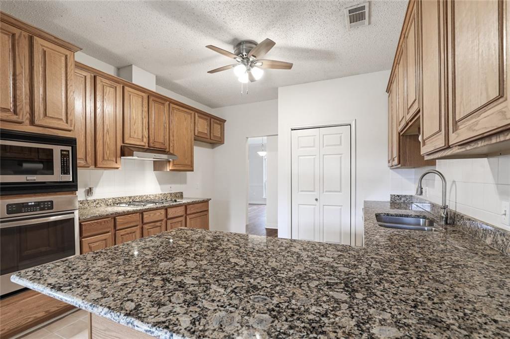 1556 Hunters Point Road Slidell, LA 70460 - Photo 15 of 31 Gallery Image 15